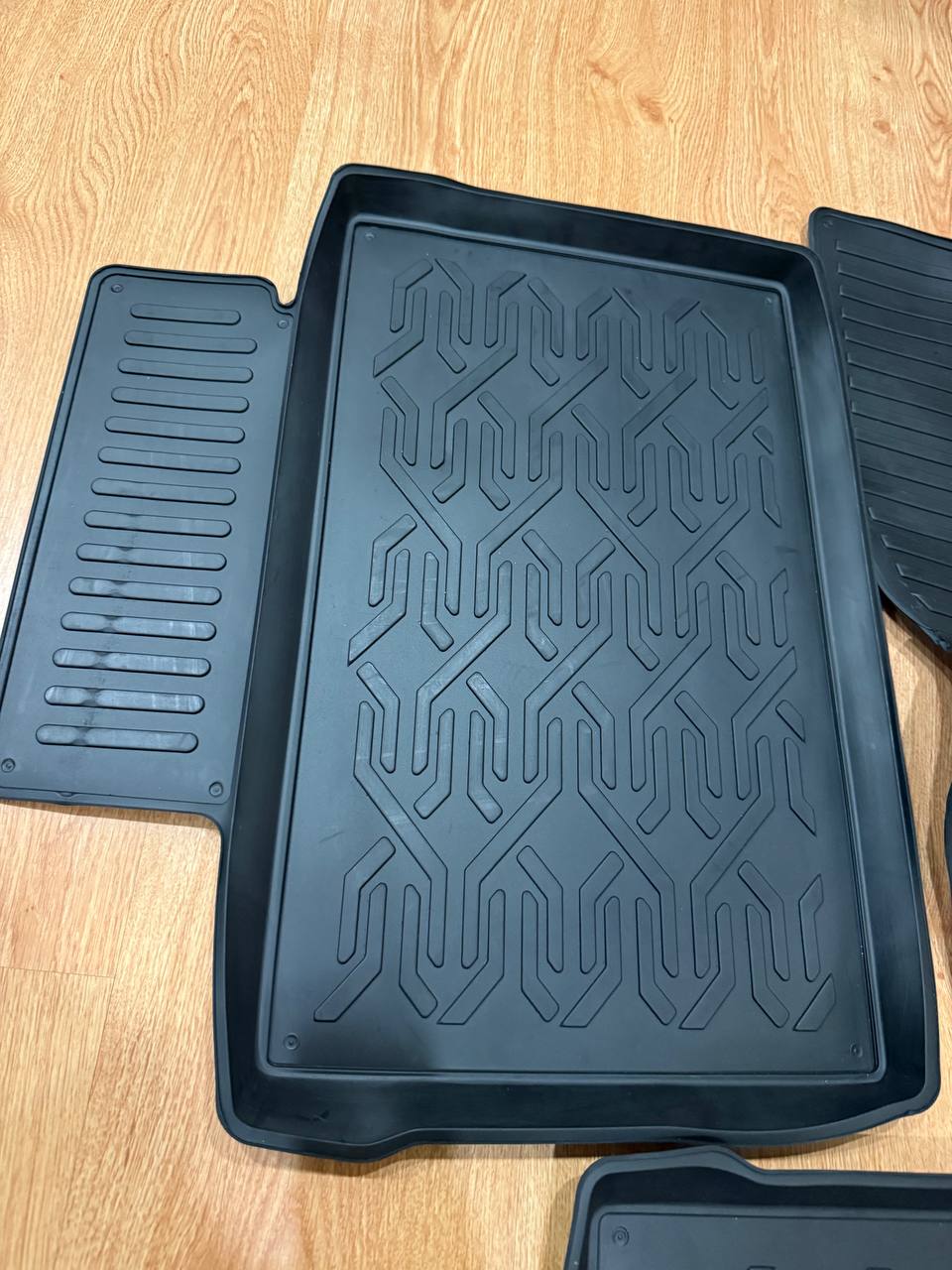 Коврики в салон новые оригинальные для Lada Vesta - Авто в Волгоград - фото 3