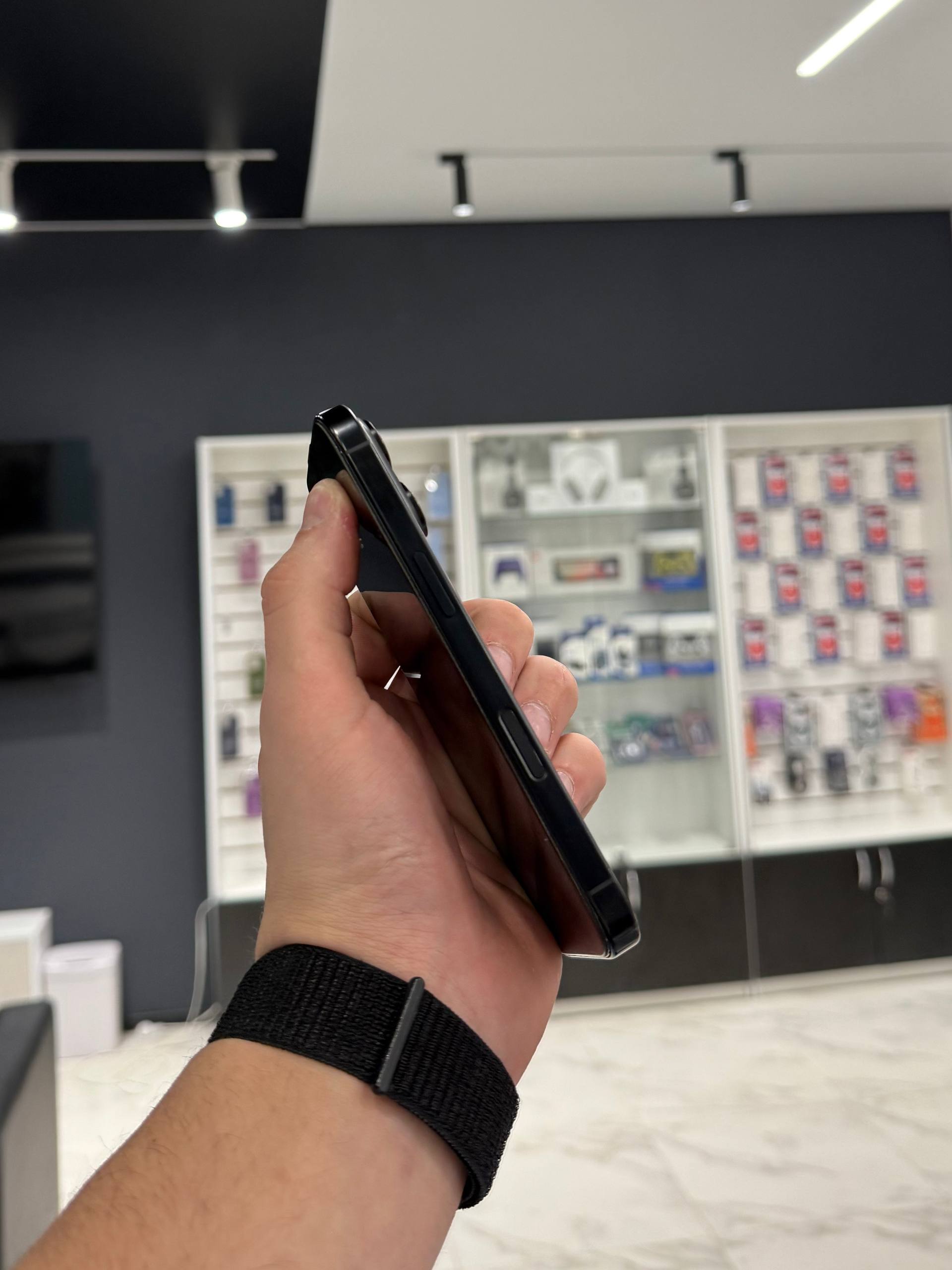 iPhone 16 Pro 1TB - Электроника в Тверь - фото 4