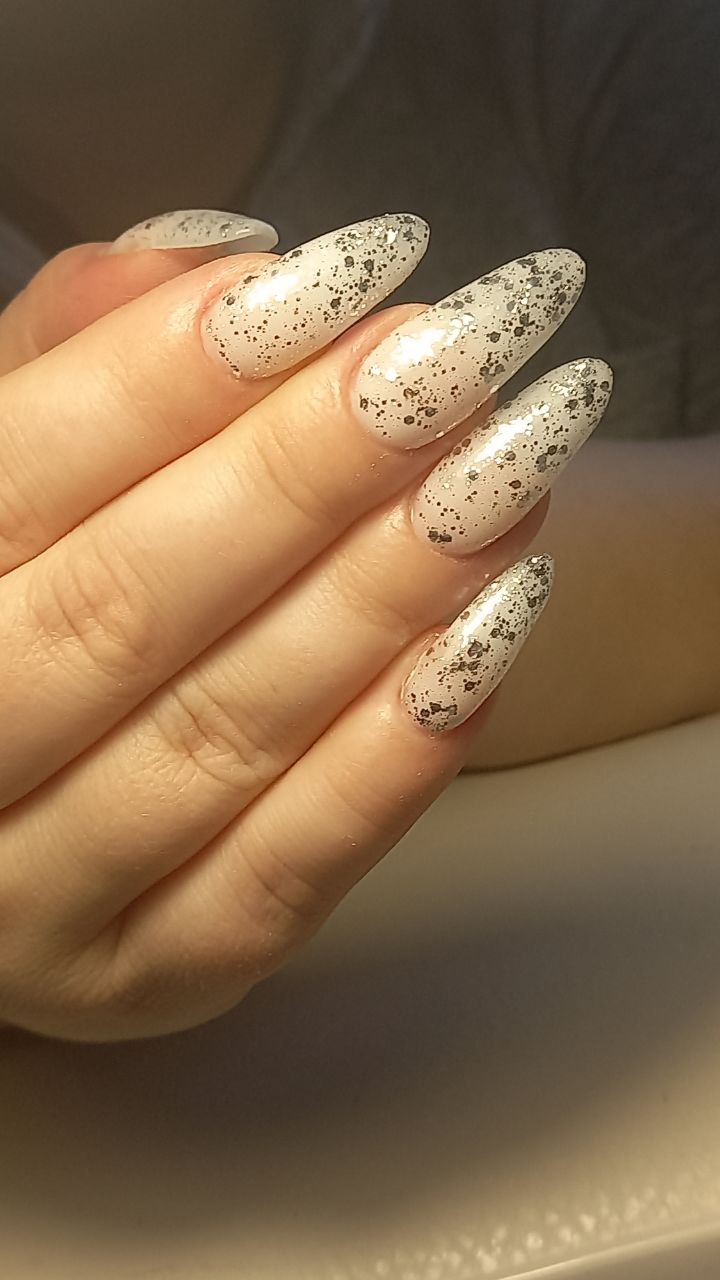 Услуги маникюра и педикюра - Красота и здоровье в Саратов