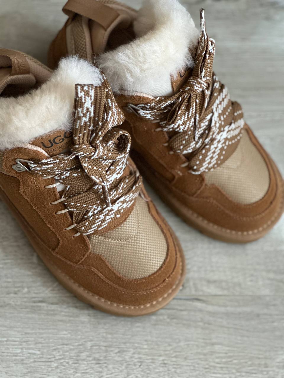 Угги натуральные размеры 35-39 - Одежда в Южно-Сахалинск