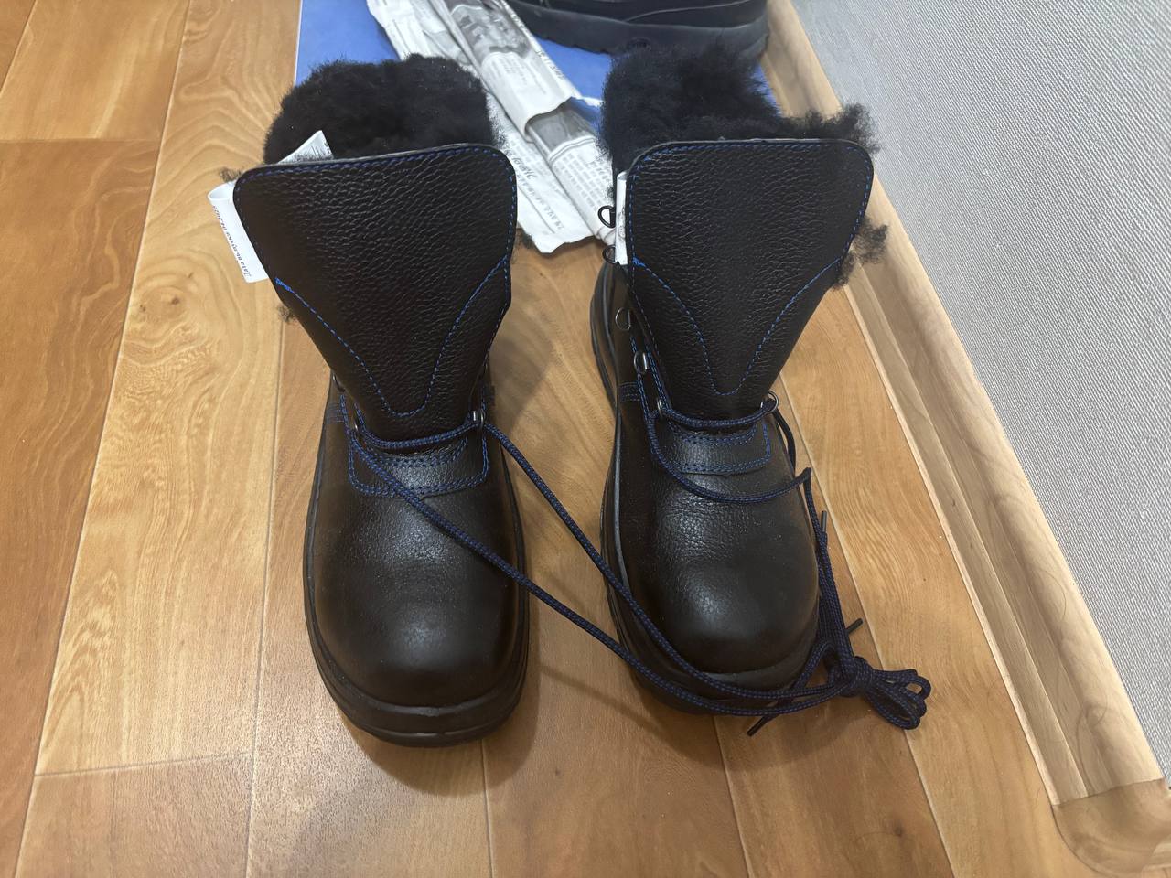 Продажа зимних ботинок - Одежда в Южно-Сахалинск