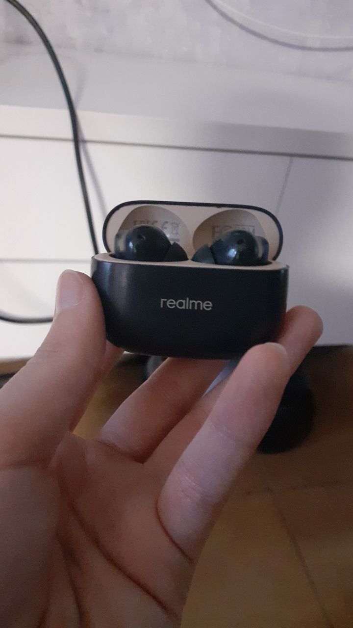 Наушники Realme - частное объявление в Тюмень