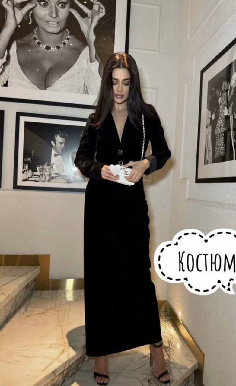 Новый бархатный костюм с юбкой - Одежда в Новороссийск - фото 3