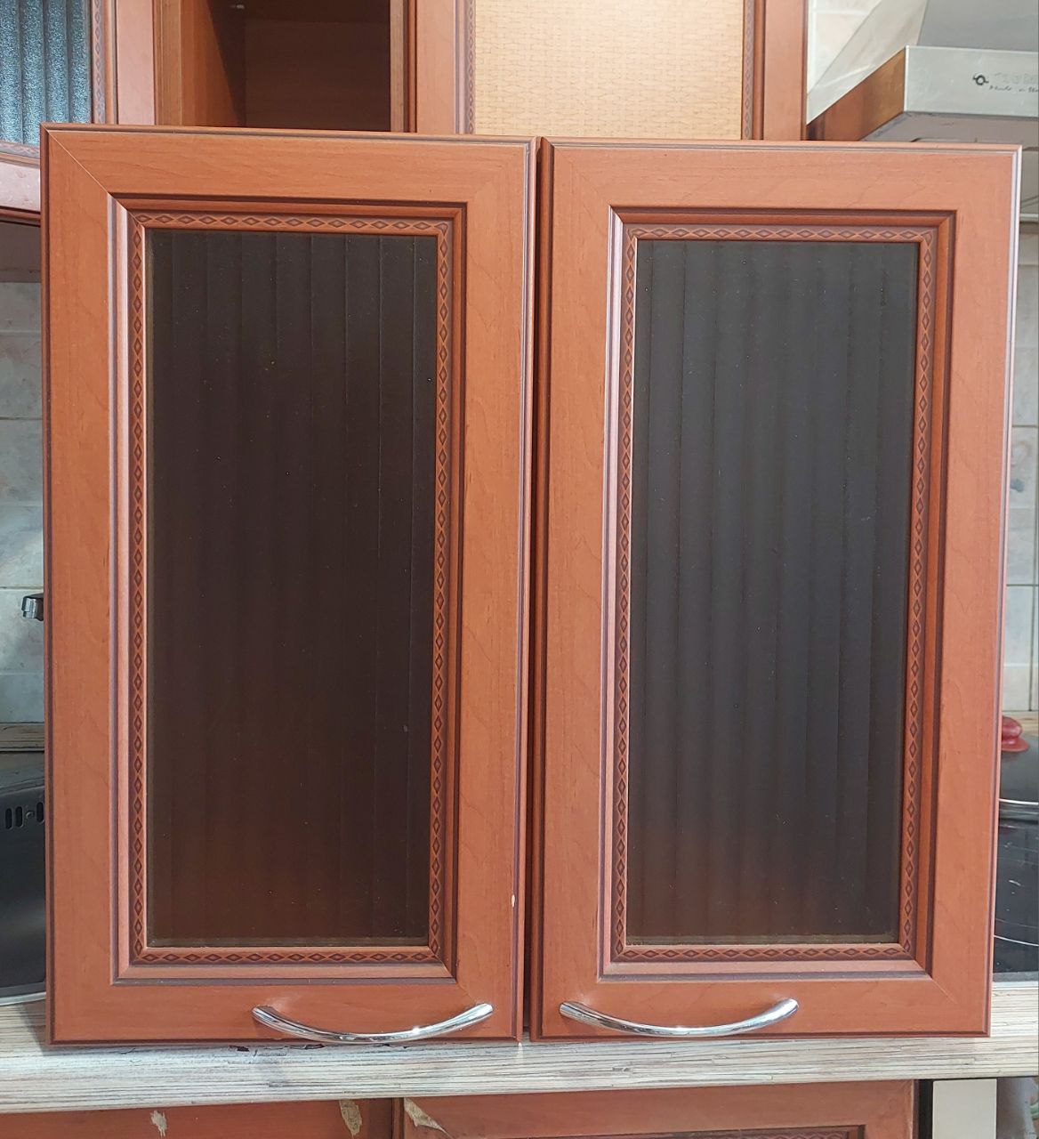 Навесной шкаф бу - Для дома и дачи в Братск - фото 3