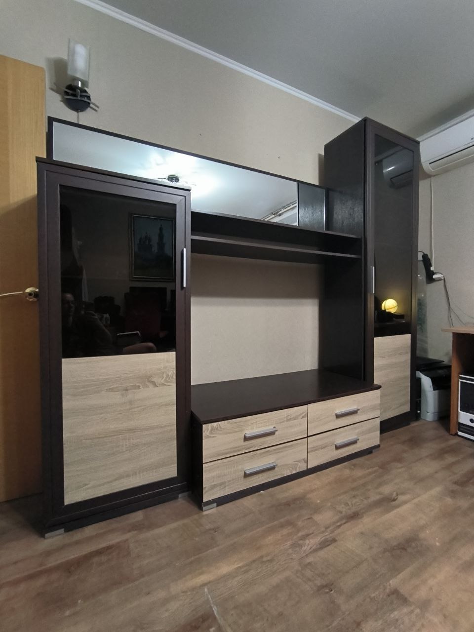 Продам стенку в гостиную - Для дома и дачи в Астрахань