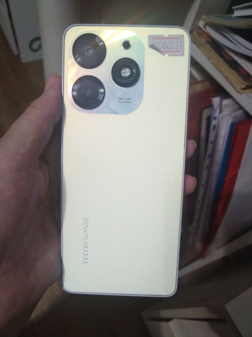 Телефон Техно Спарк 10 - Электроника в Ангарск