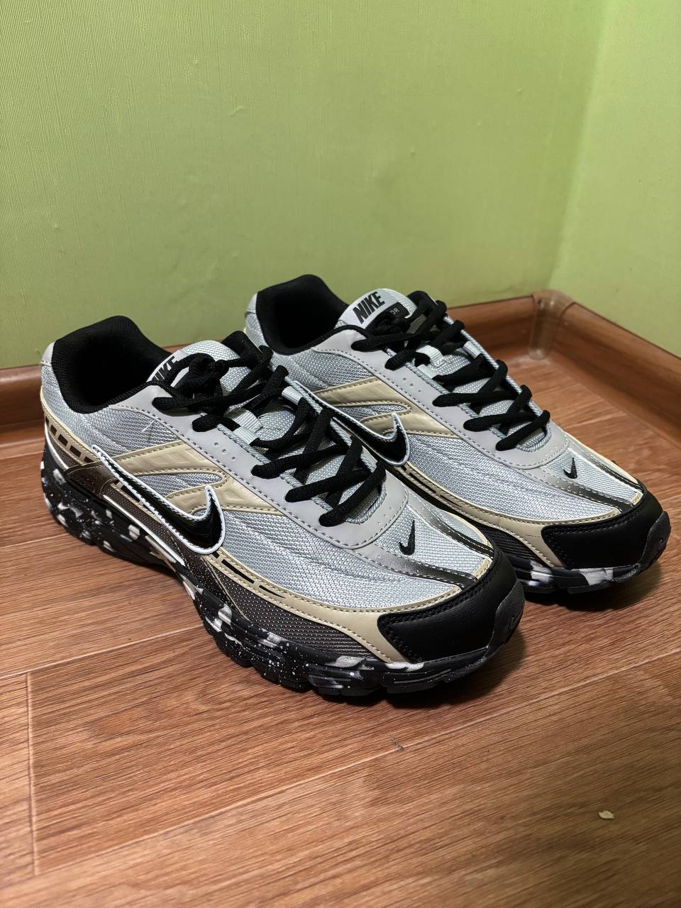 Продам кросовки новые - частное объявление в Чебоксары