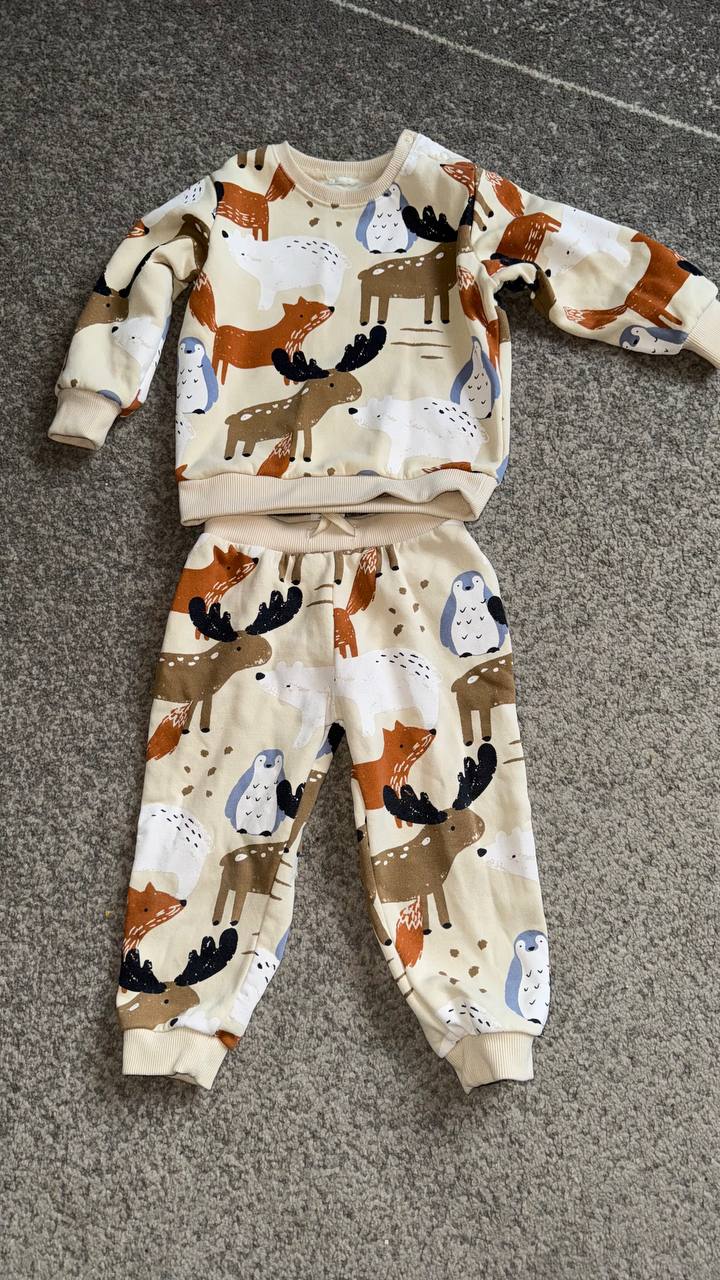 Костюм на флисе 98 размер - частное объявление в Чебоксары