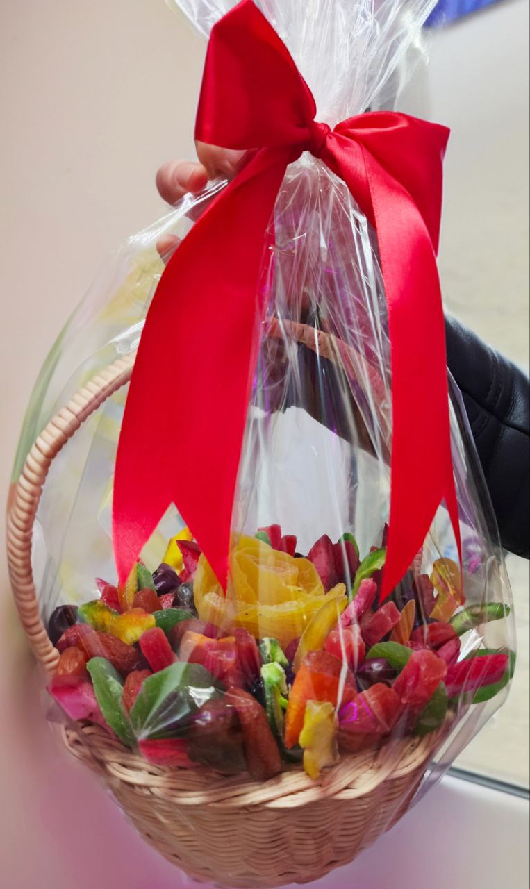 Роскошная корзина с отборными сухофруктами - частное объявление в Чебоксары