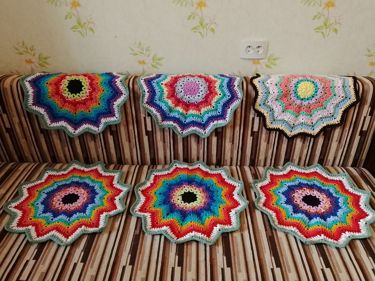 Вязаные коврики ручной работы - Для дома и дачи в Ульяновск