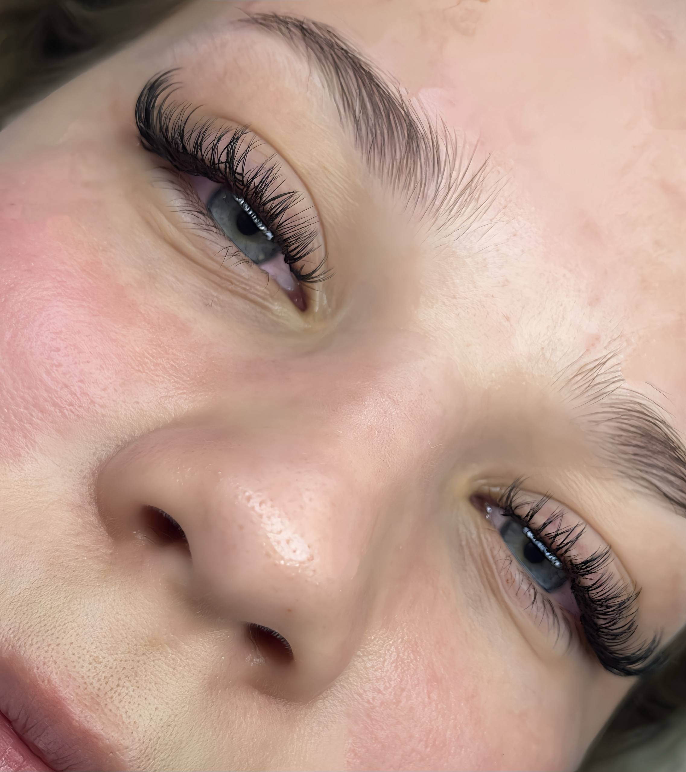 Наращивание ресниц от сертифицированного мастера - Красота и здоровье в Оренбург