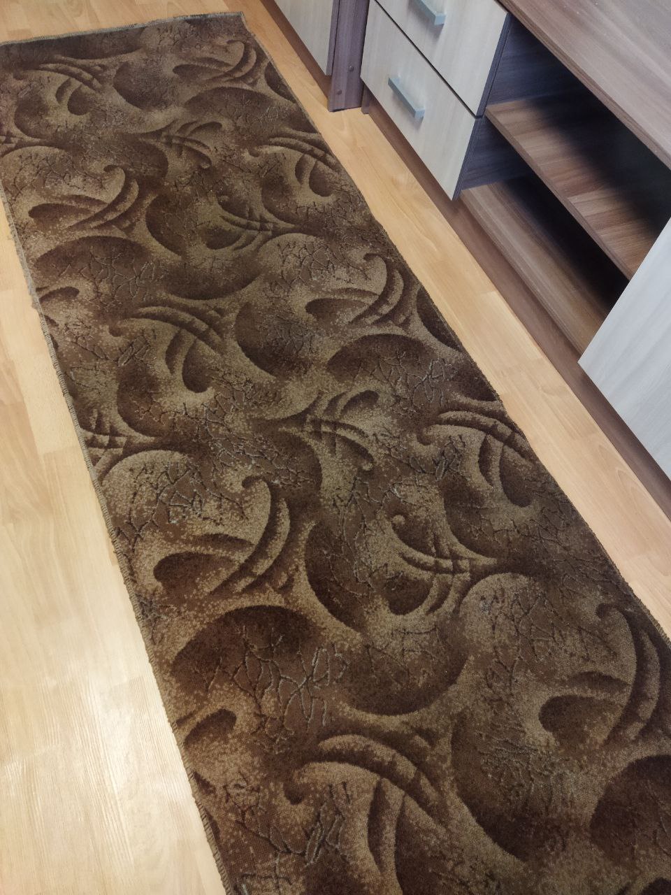 Дорожка 266×80 с красноватым орнаментом - частное объявление в Энгельс