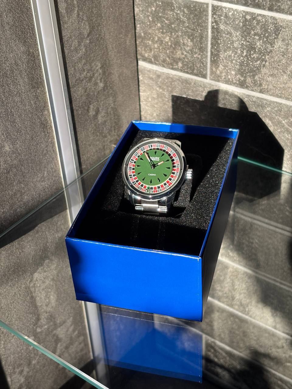 Стильные часы с дизайном казино - частное объявление в Астрахань