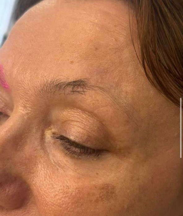 Процедуры окрашивания и ламинирования бровей - Красота и здоровье в Новосибирск - фото 3