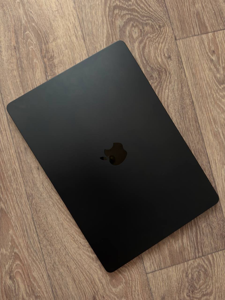 MacBook Air 15 M2 2023 8/256gb - Электроника в Новосибирск