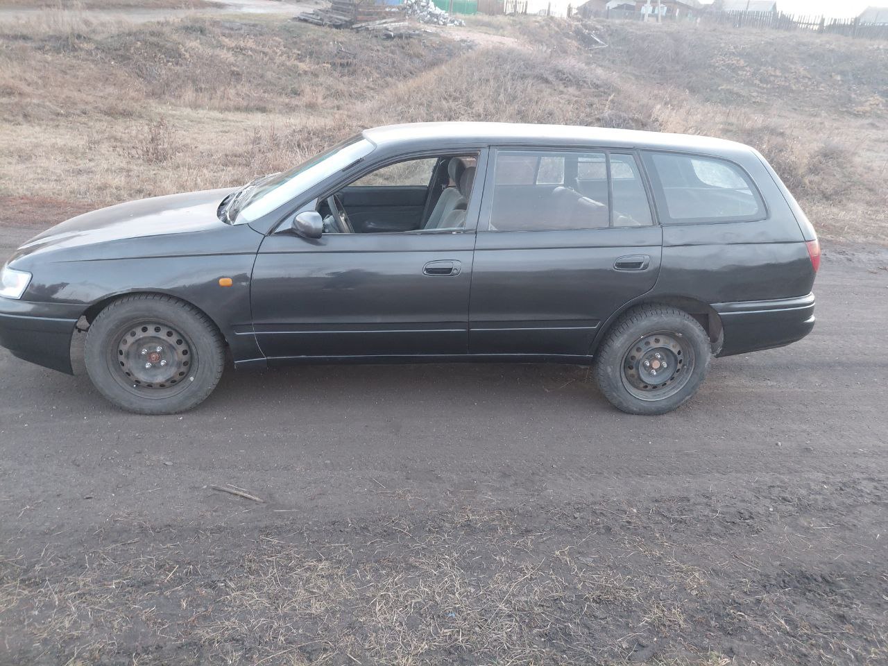 Продам Toyota Caldina 2000г.в - Авто в Иркутск