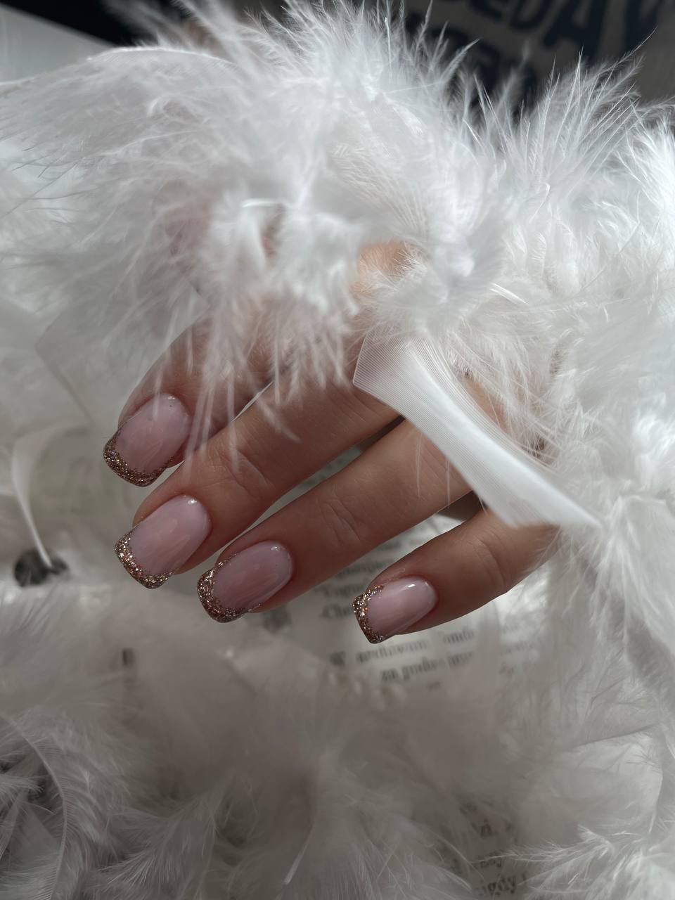 Маникюр в студии Moon - Красота и здоровье в Сургут