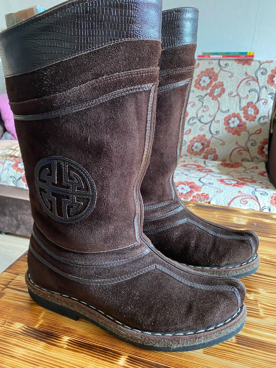 Гутулы бурятские 43 размер - частное объявление в Улан-Удэ