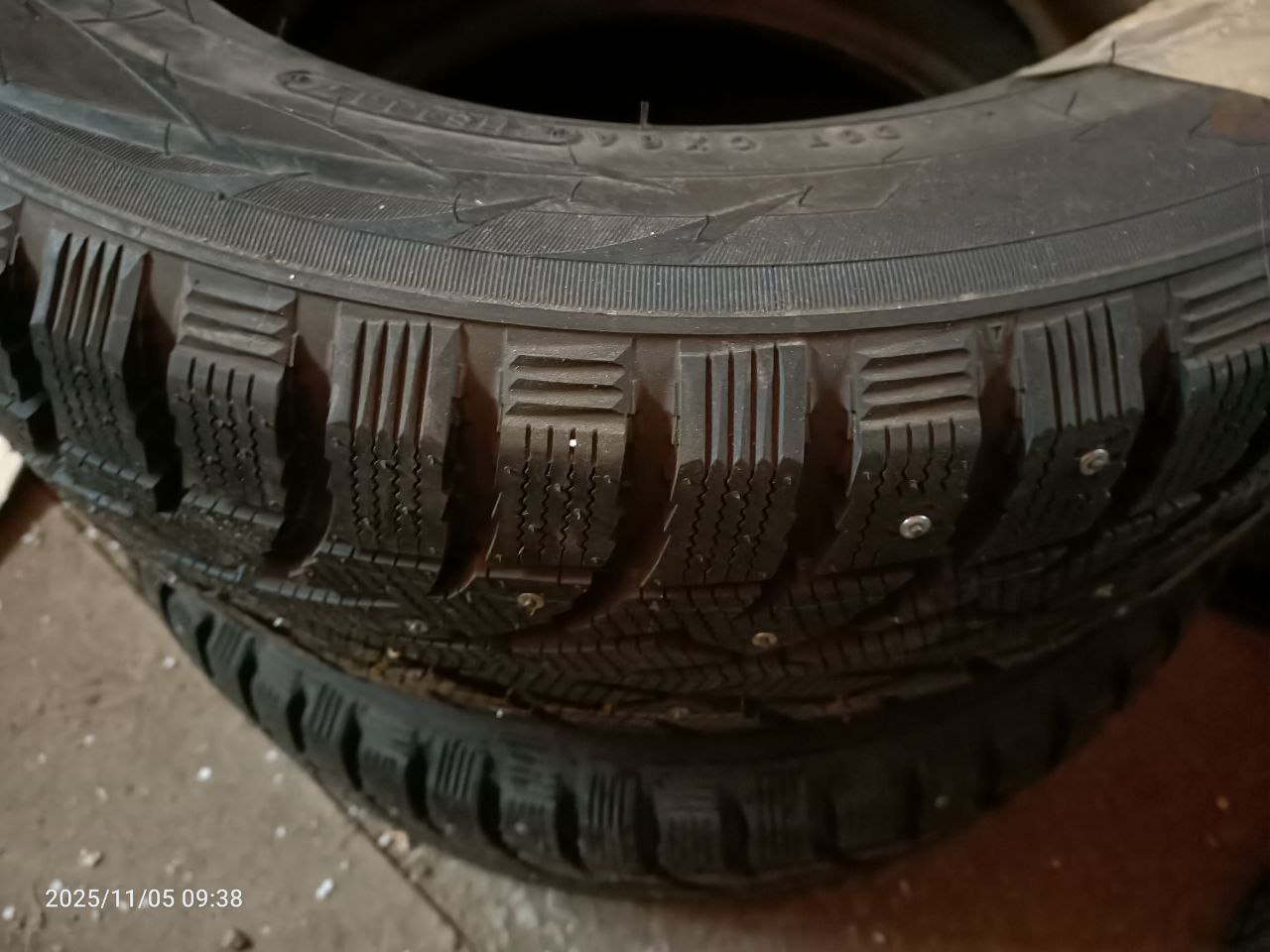 Шипованные шины TOYO 225/55 R16 - частное объявление в Улан-Удэ