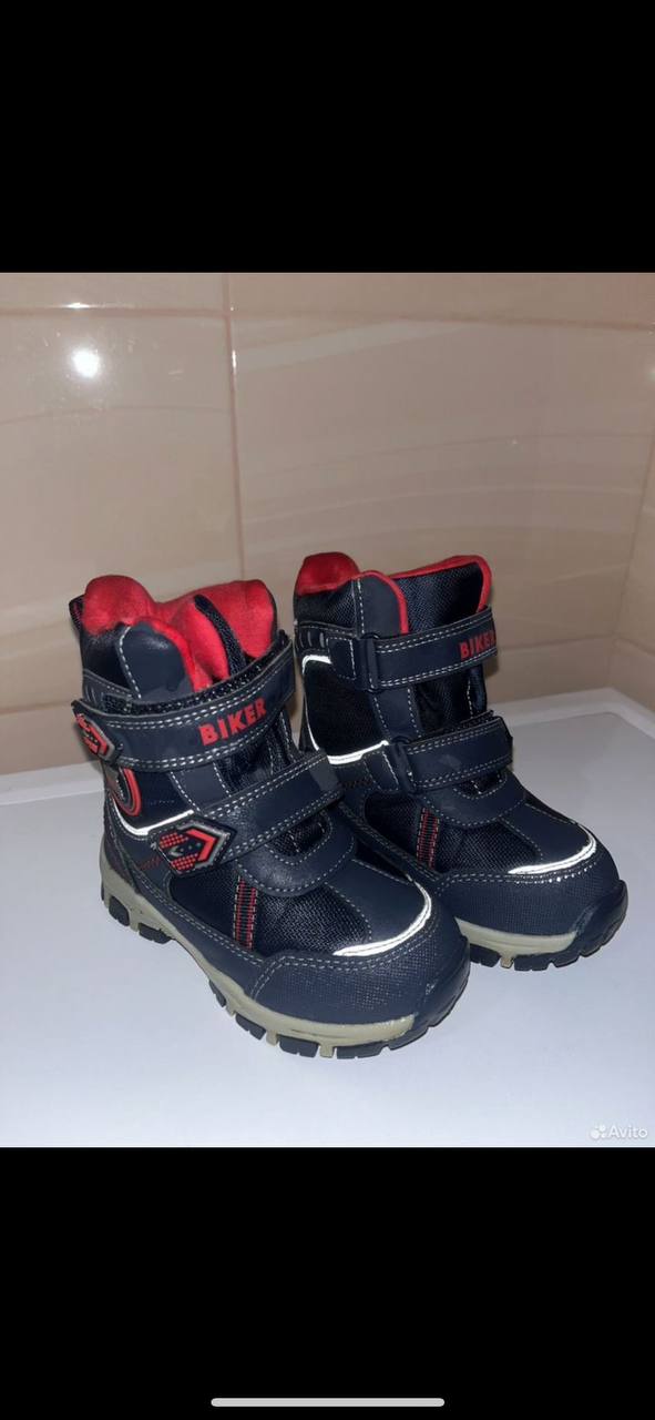 Зимние ботинки с натуральным мехом 23 размер - Одежда в Саратов