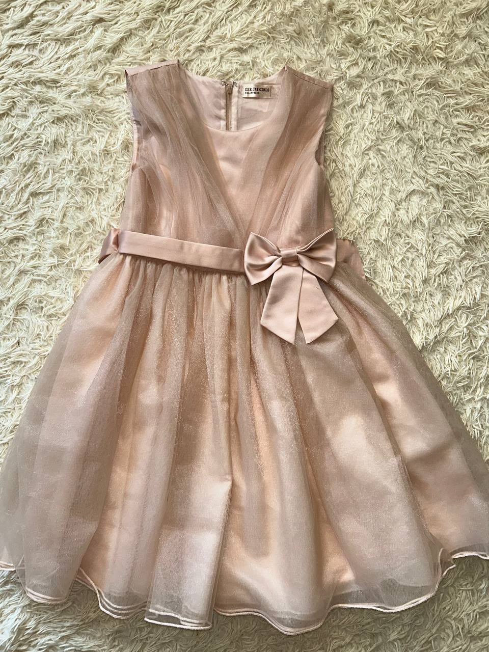 Красивое пышное платье маркировка 152 - Одежда в Саратов