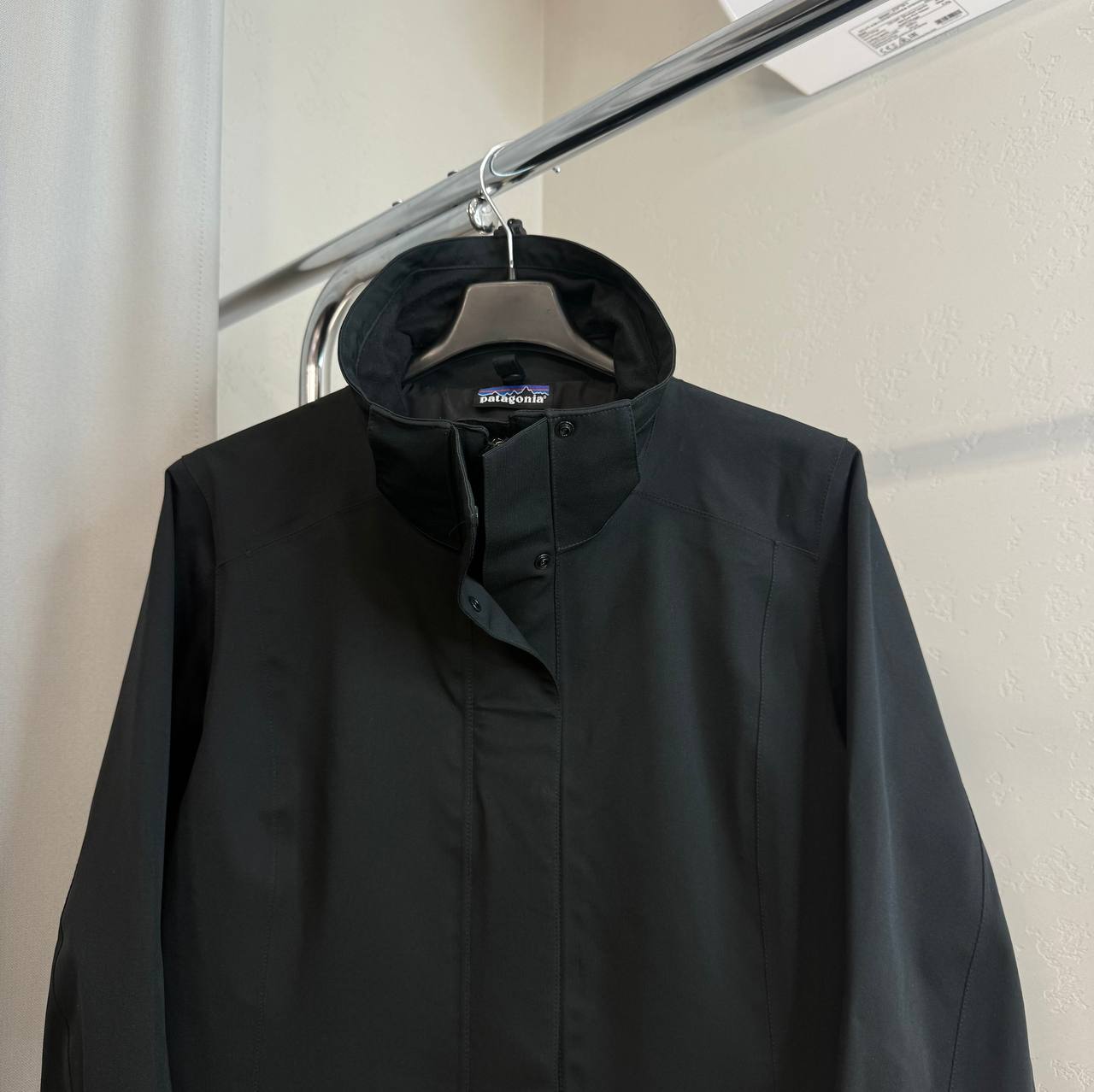 Продажа курток и пуховиков брендовых марок - частное объявление в Курск