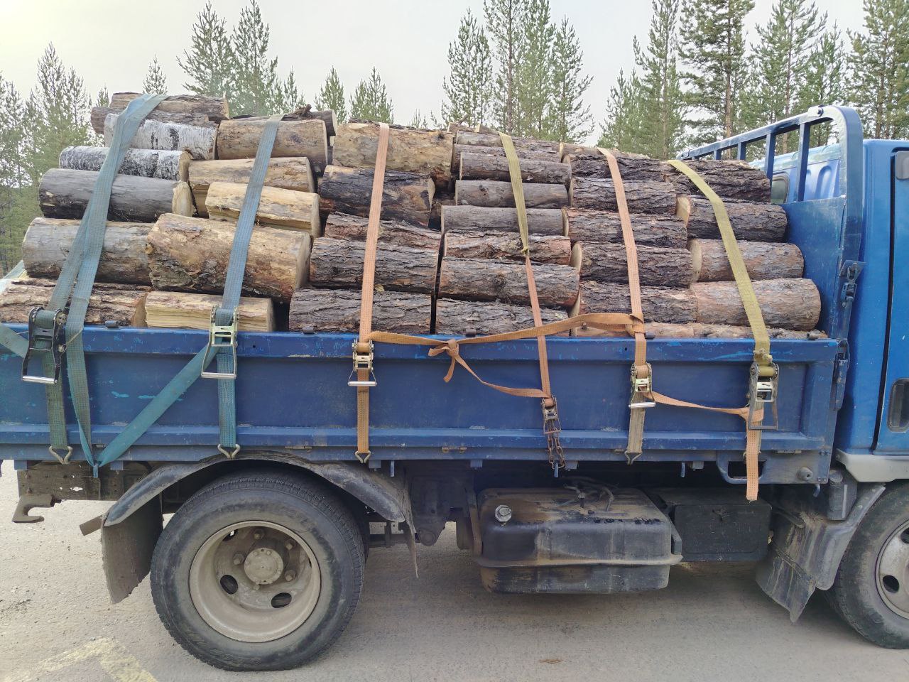 Сухие дрова сосна и листвяк - Для дома и дачи в Улан-Удэ