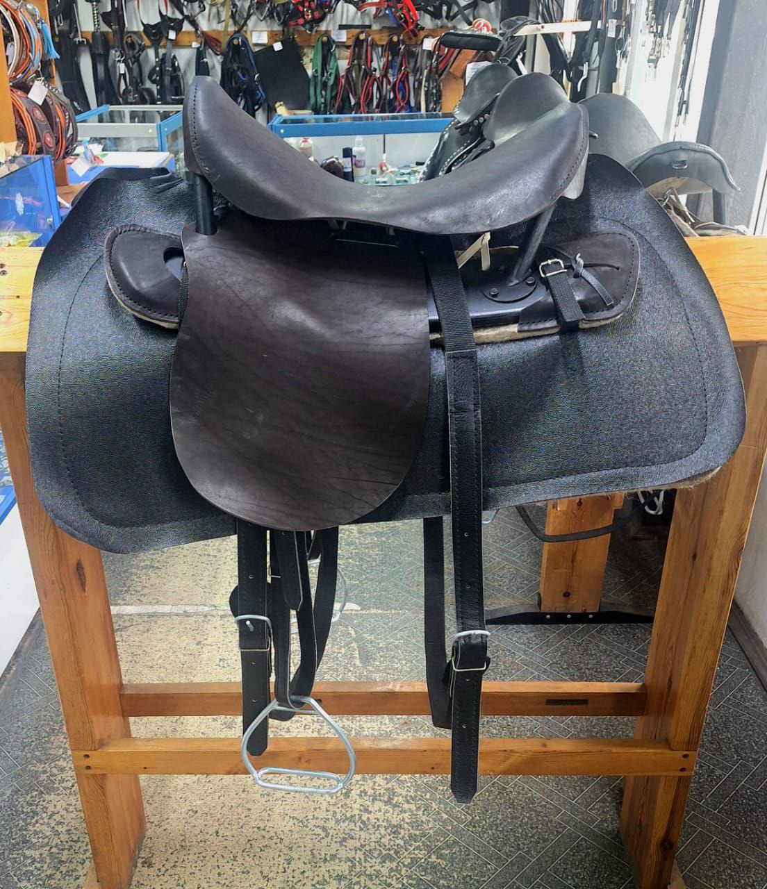 Седло кавалерийское - частное объявление в Улан-Удэ