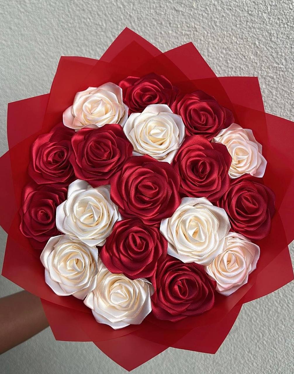 Розы из лент ручной работы - Хобби и отдых в Красноярск