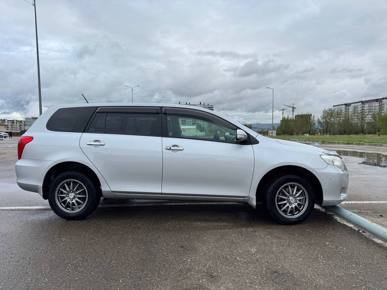 Toyota Corolla Fielder 1996 года - Авто в Чита - фото 3