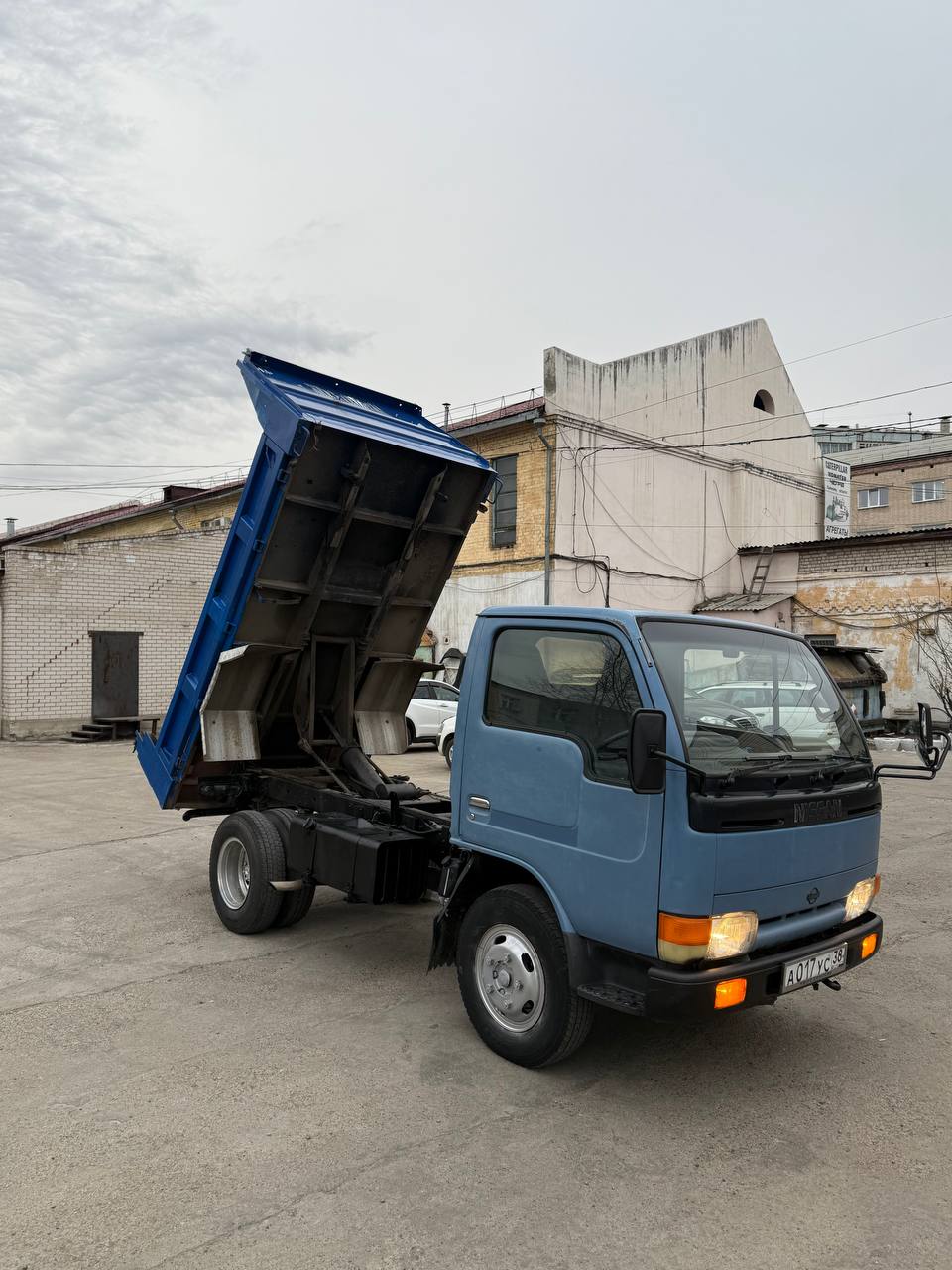 Заводской самосвал - Авто в Чита