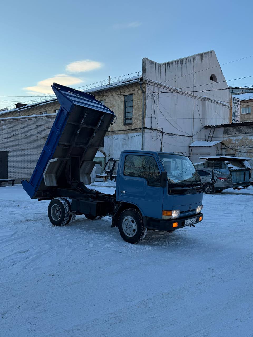 Заводской самосвал в отличном состоянии - Авто в Чита - фото 3