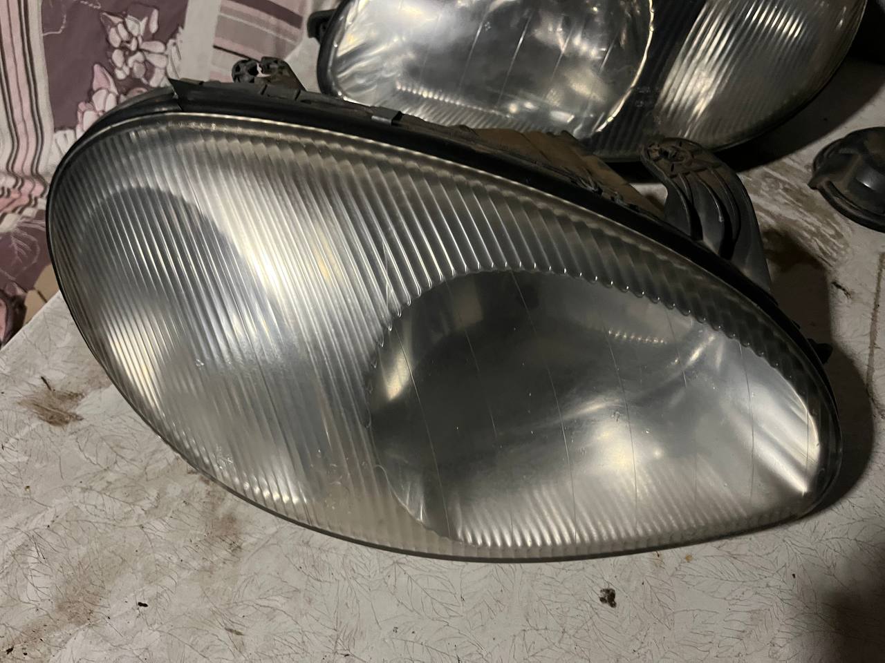 Продам фары на ланос - частное объявление в Ростов-на-Дону