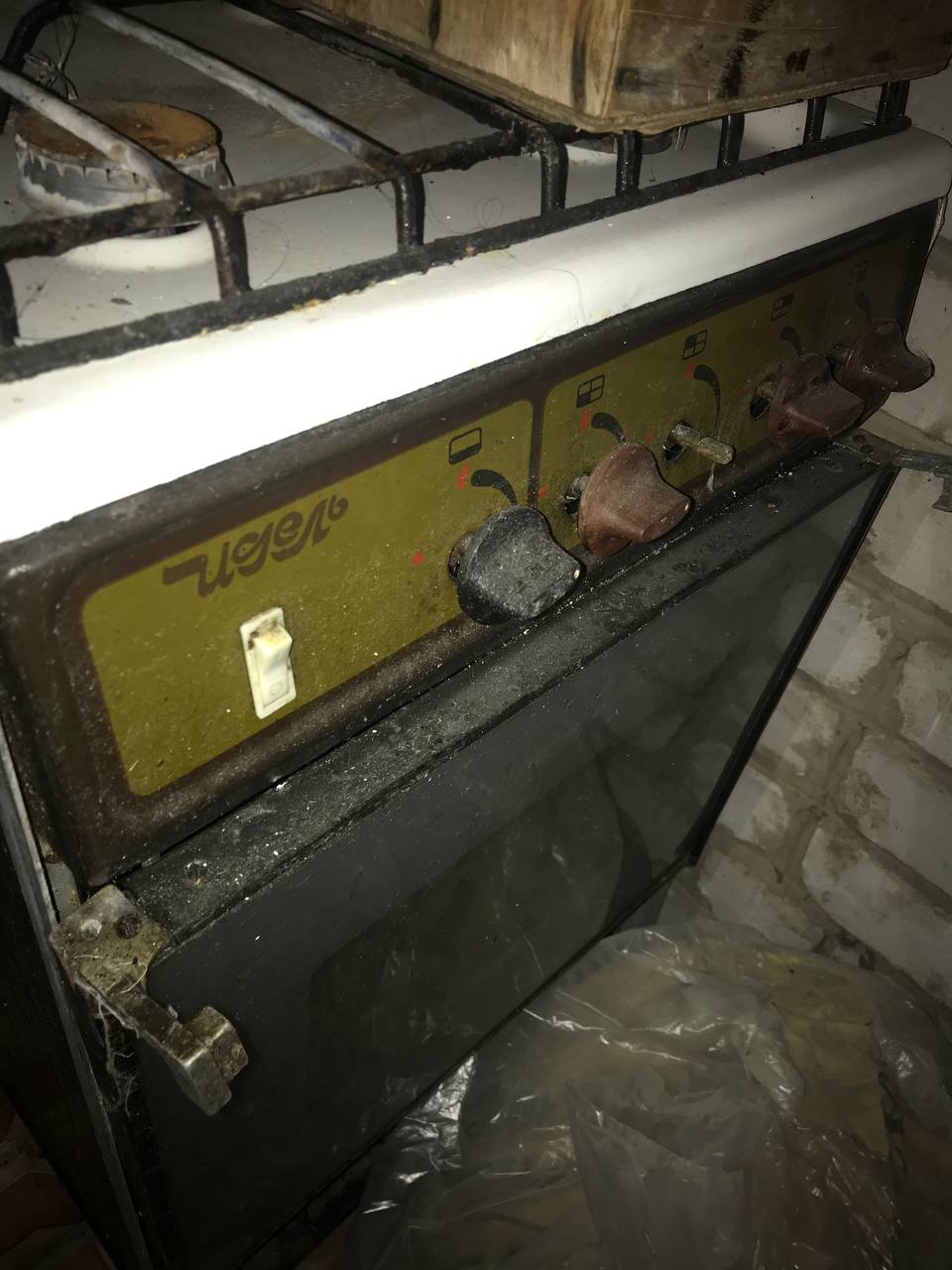 Плита газовая старая рабочая - Для дома и дачи в Самара