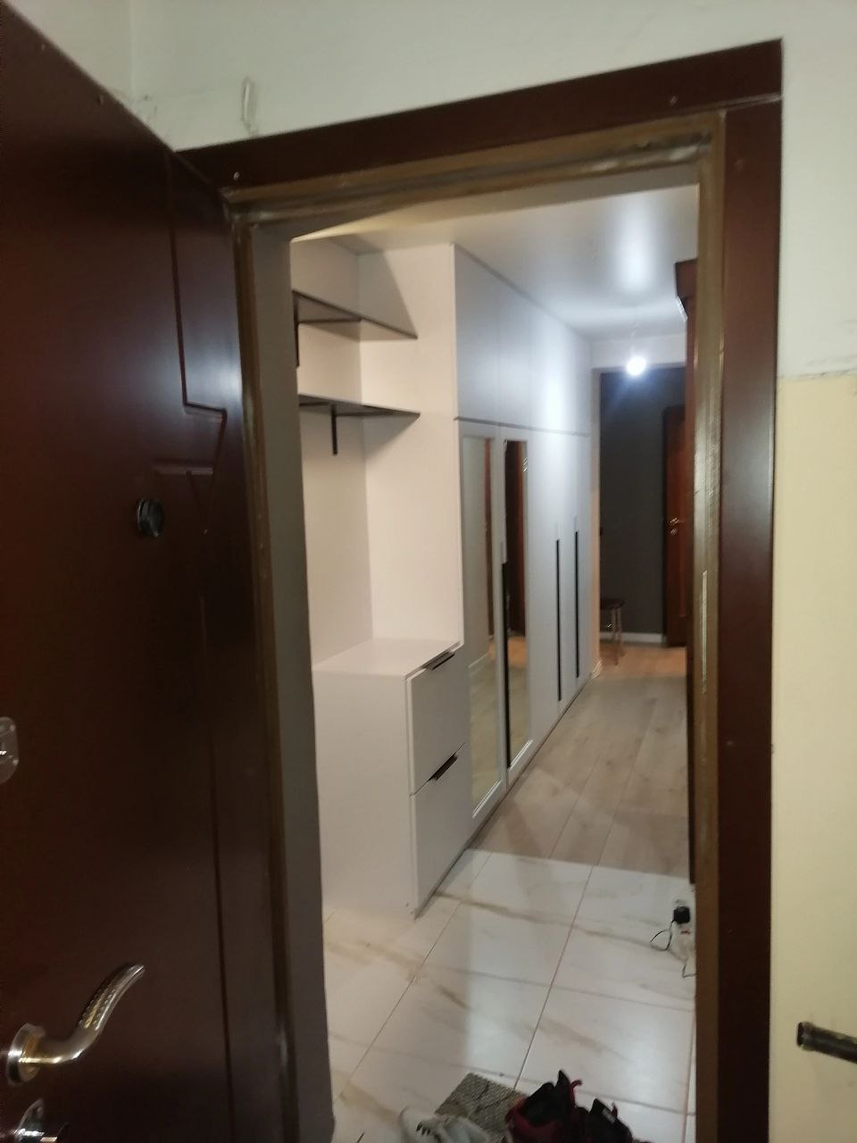 Система хранения для маленькой прихожей - Услуги в Пермь