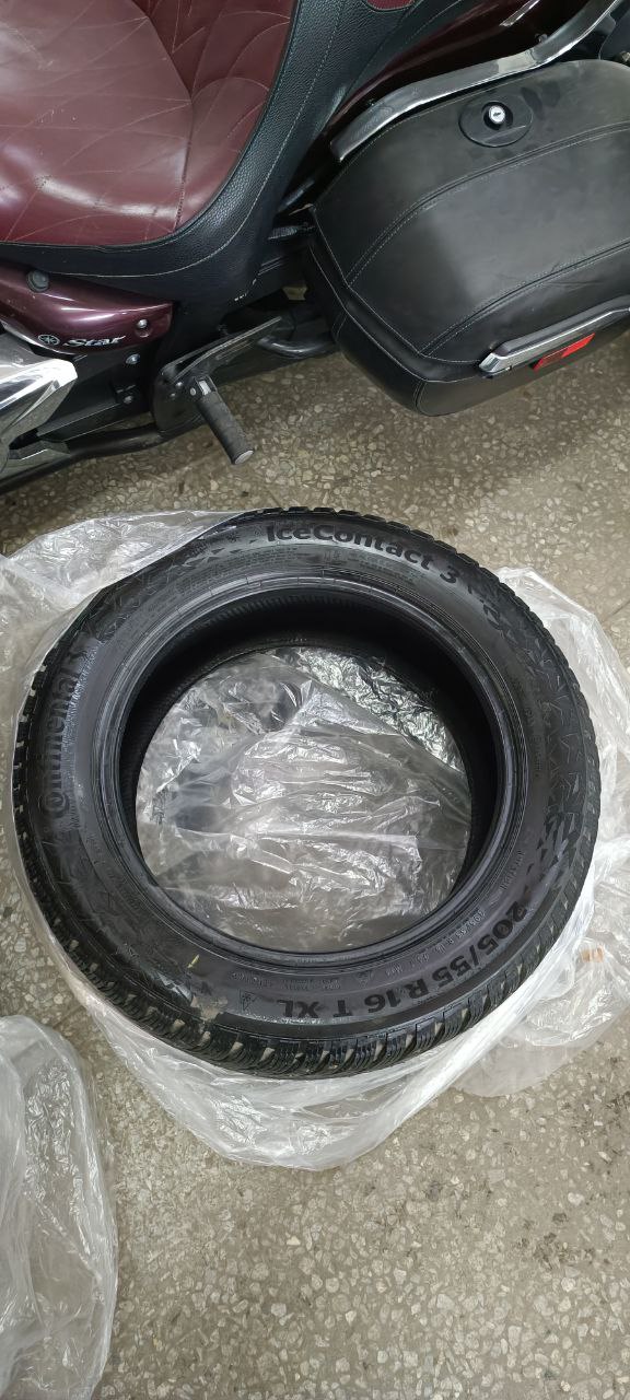 Continental IceContact 3 205/55 R16 зимние шины - Авто в Пермь