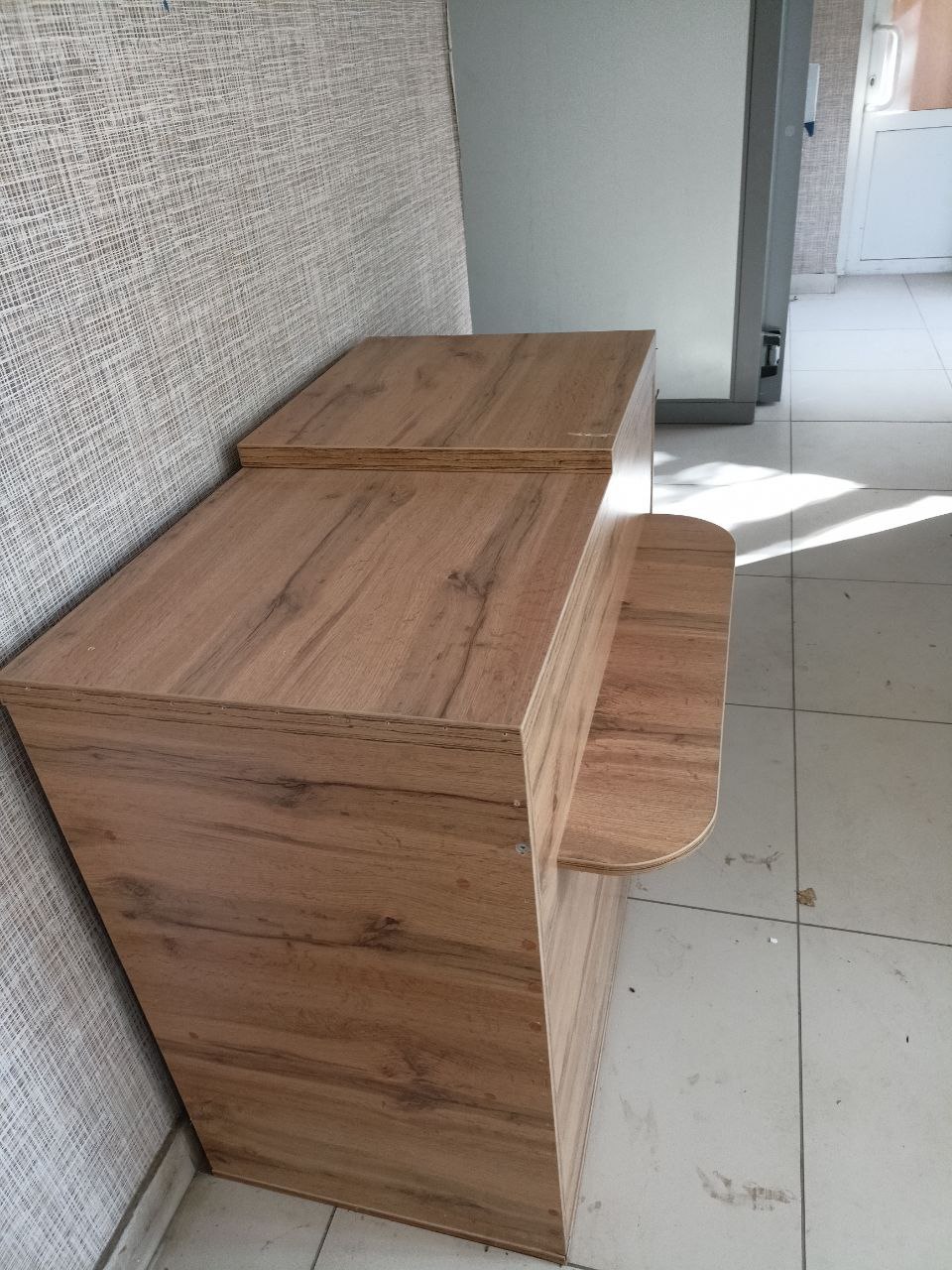 Продам кассовый торговый прилавок с полкой под сумки - Готовый бизнес и оборудование в Оренбург - фото 4