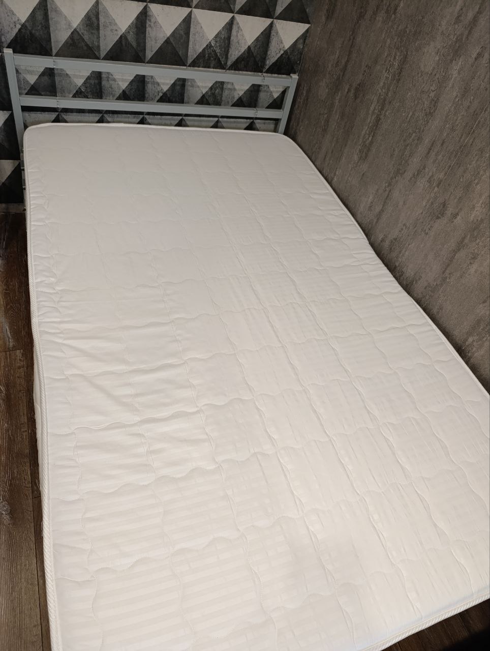 Продам кровать с матрасом 1200x2000 б/у - частное объявление в Подольск