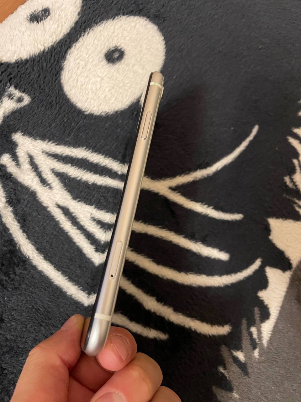 Продам телефон с аксессуарами - Электроника в Самара