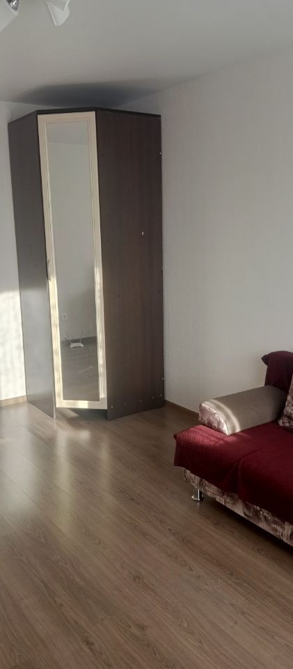 Сдается 1 комнатная квартира в центре в новом ЖК Риверсайд - Недвижимость в Уфа - фото 4