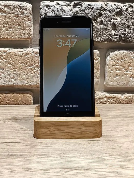 Продам Айфон SE 2020 года - Электроника в Казань