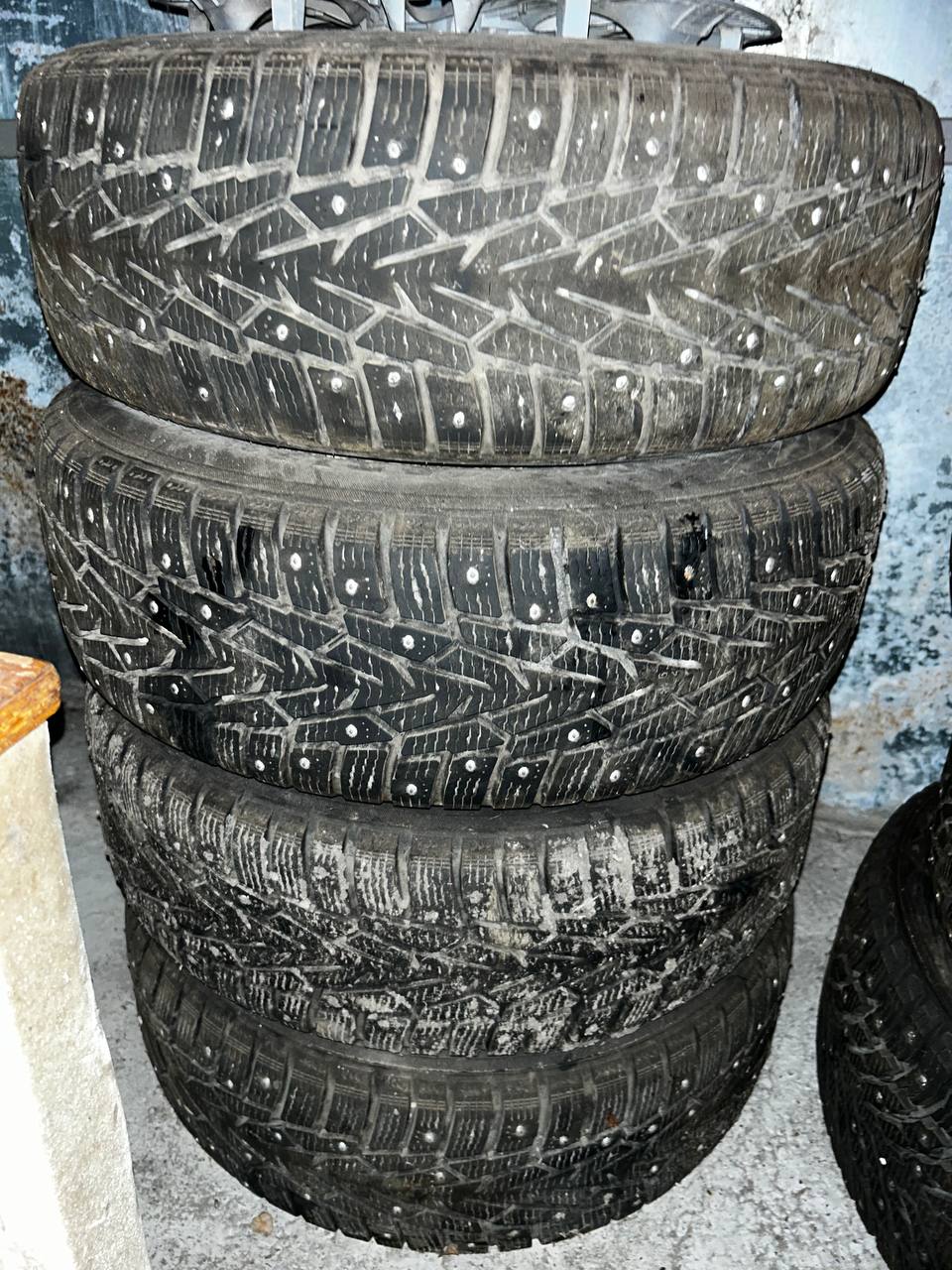 Шины R15 195/65 с дисками - Авто в Казань