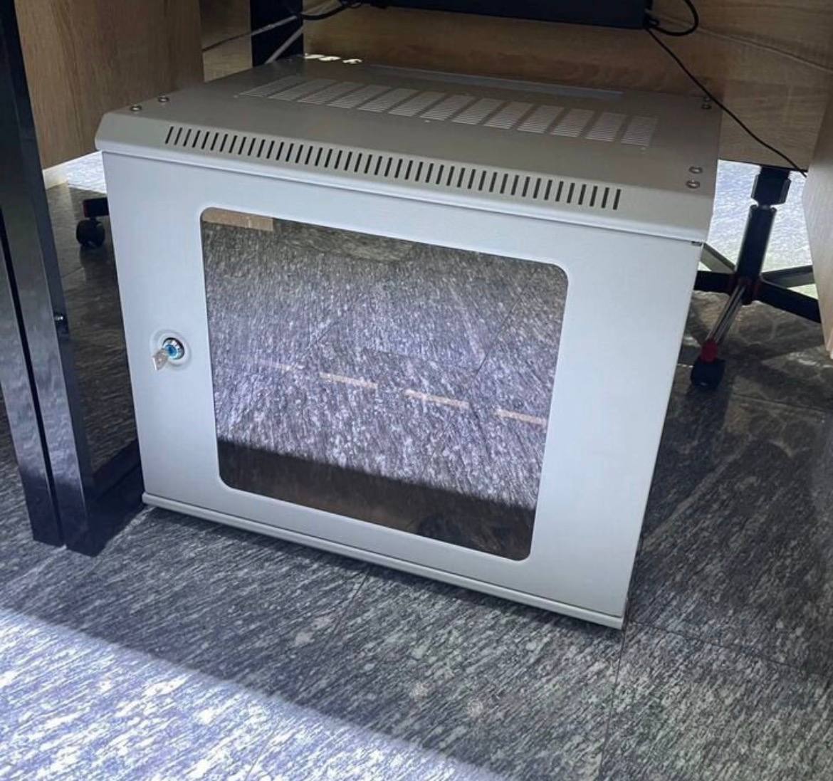 Серверный шкаф 19 Linea w 9u - Электроника в Самара - фото 2