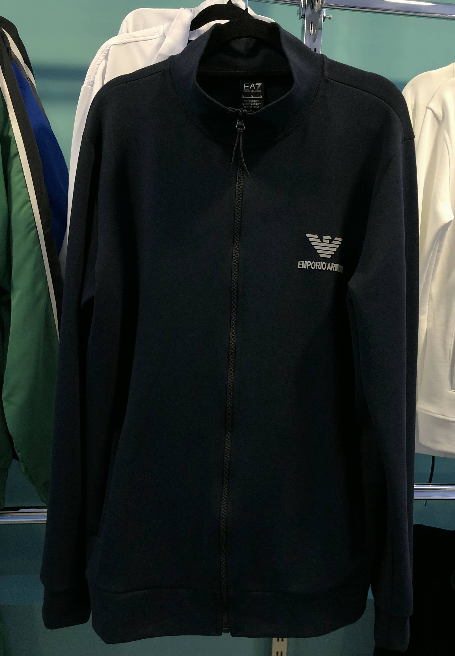 Мужские спортивные костюмы - Одежда в Челябинск - фото 4