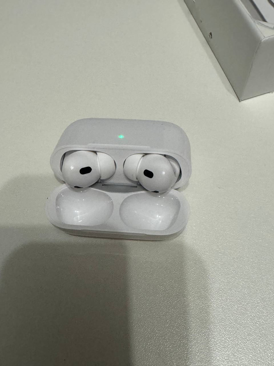 AirPods Pro новые - Электроника в Челябинск