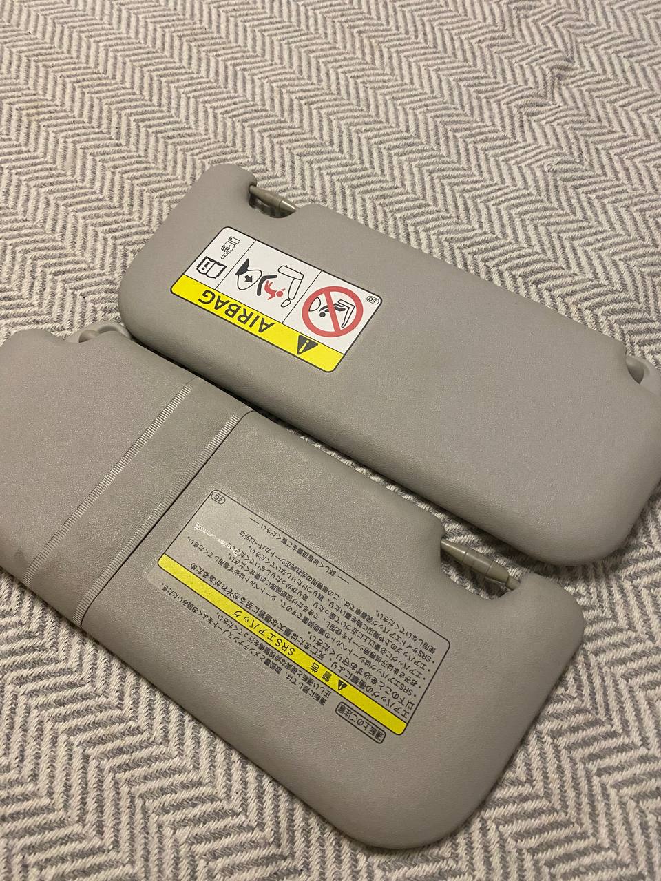 Солнцезащитные козырьки на Витц - частное объявление в Якутск