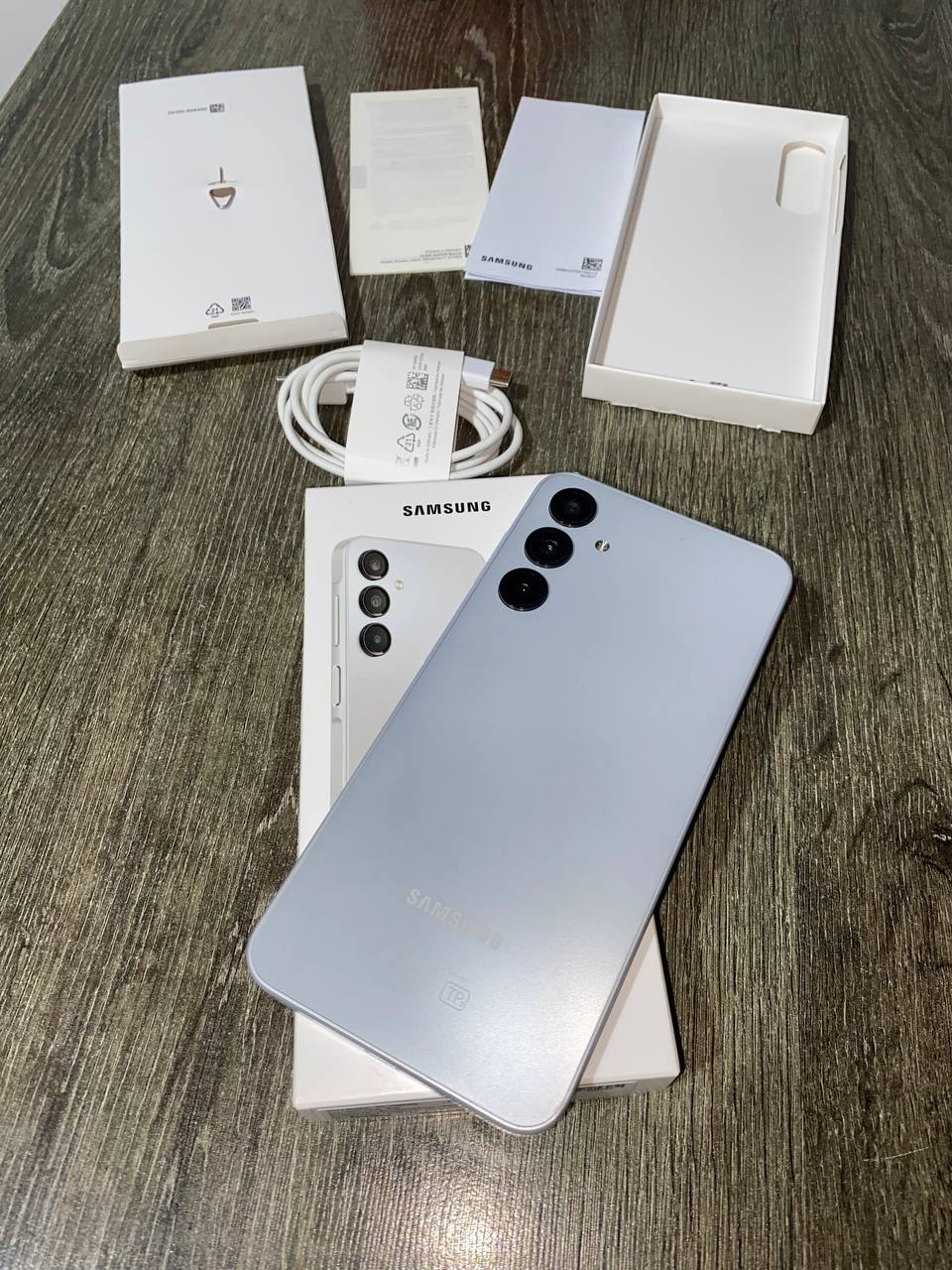 Наушник в подарок - частное объявление в Якутск