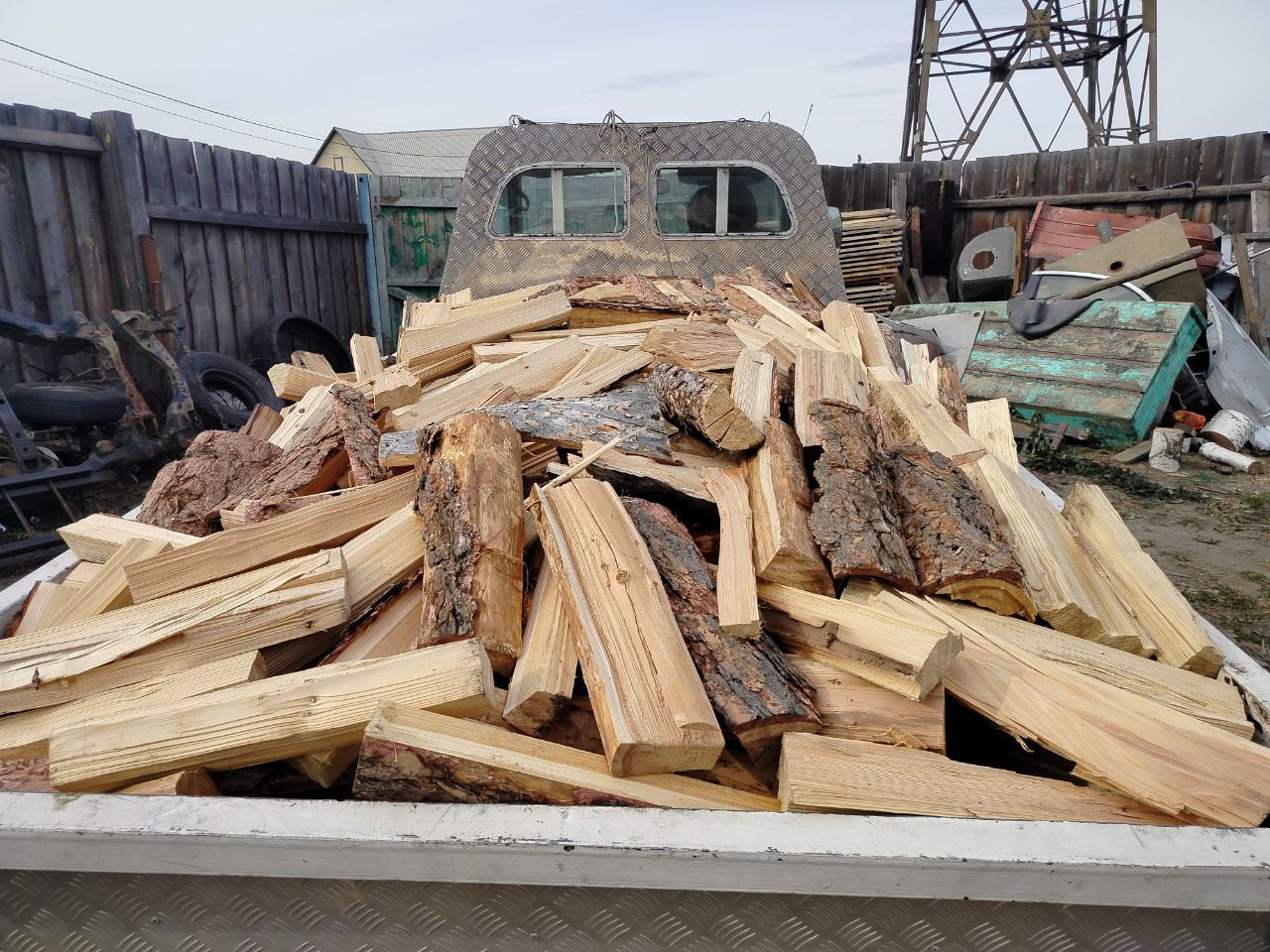 Колотые дрова сосна-листвяк - Для дома и дачи в Улан-Удэ