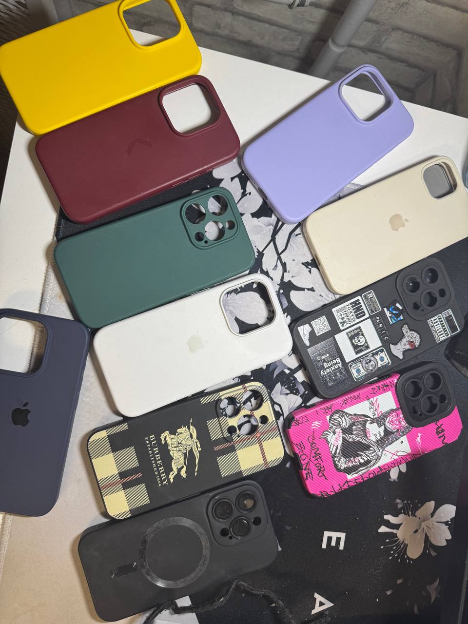 Продам чехлы на Iphone 15 pro - Электроника в Уфа