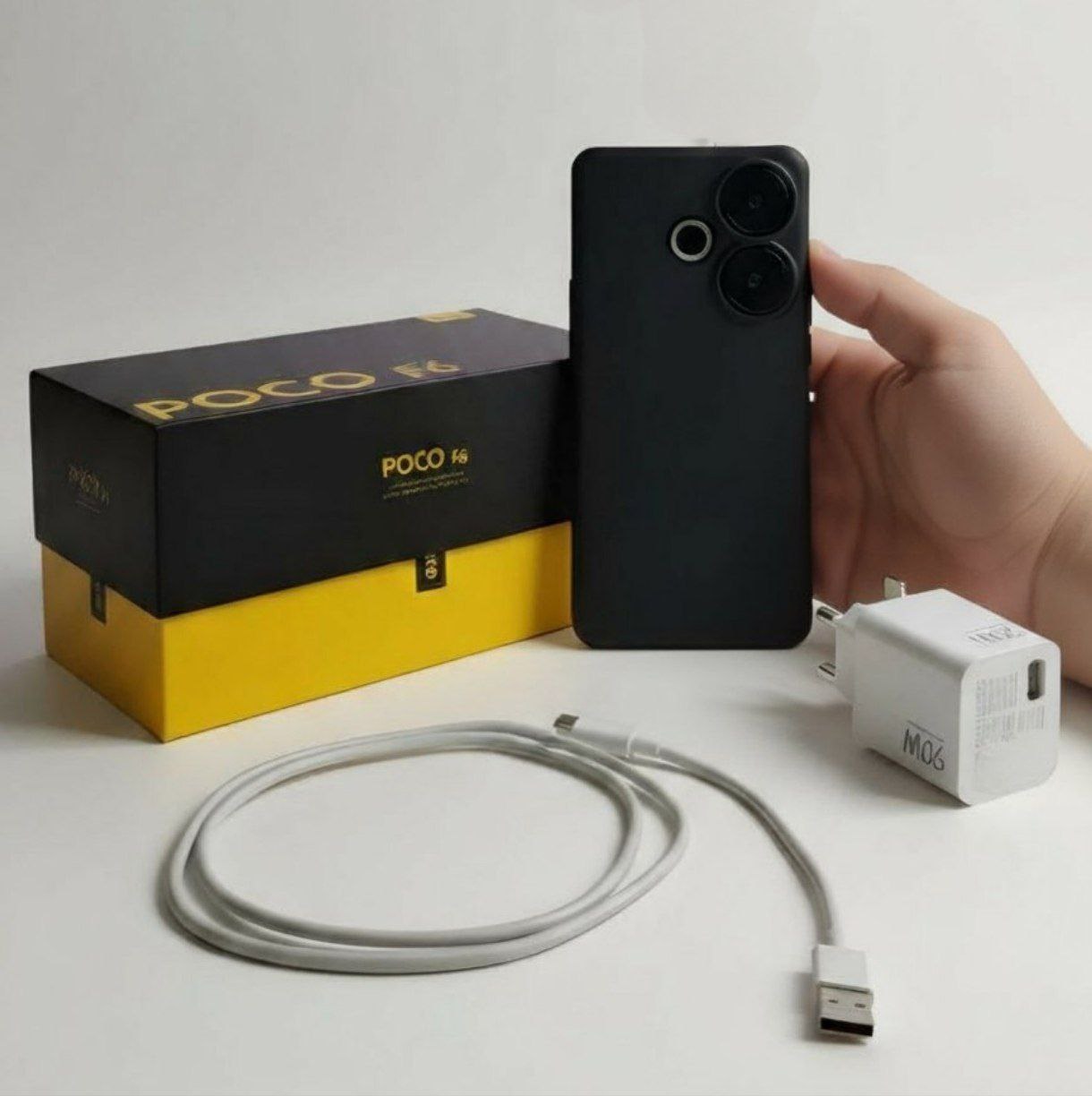 Продам мощный смартфон Xiaomi Poco f6 8/256 - Электроника в Тюмень